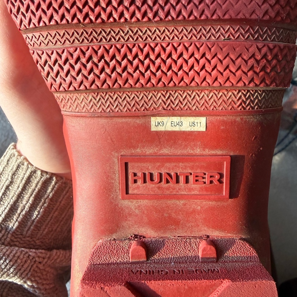 Hunter Women's Original Tall Red Boots - Picture 6 of 7